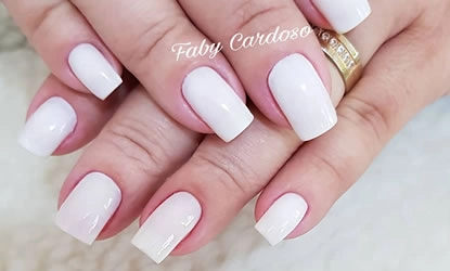 Esmaltação sem Mancha